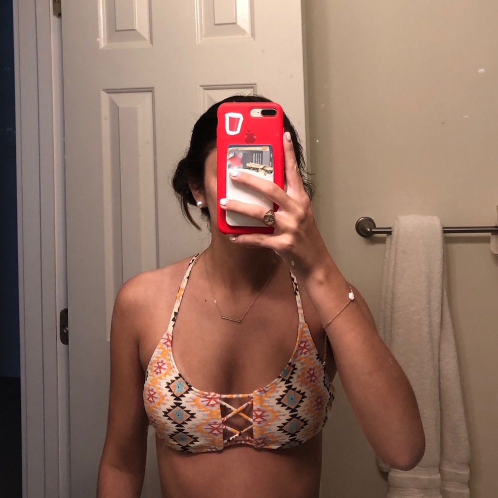 Billabong bikini top